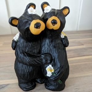 Rare Retired "Sisters" Bearfoots bear